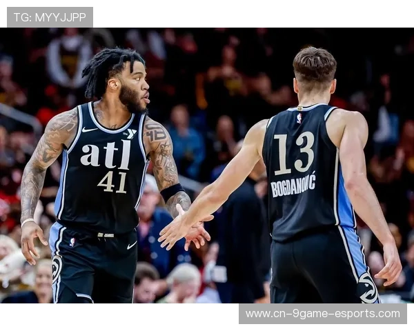 _老鹰队年轻球员爆发，团队表现出色_，老鹰队球员照片