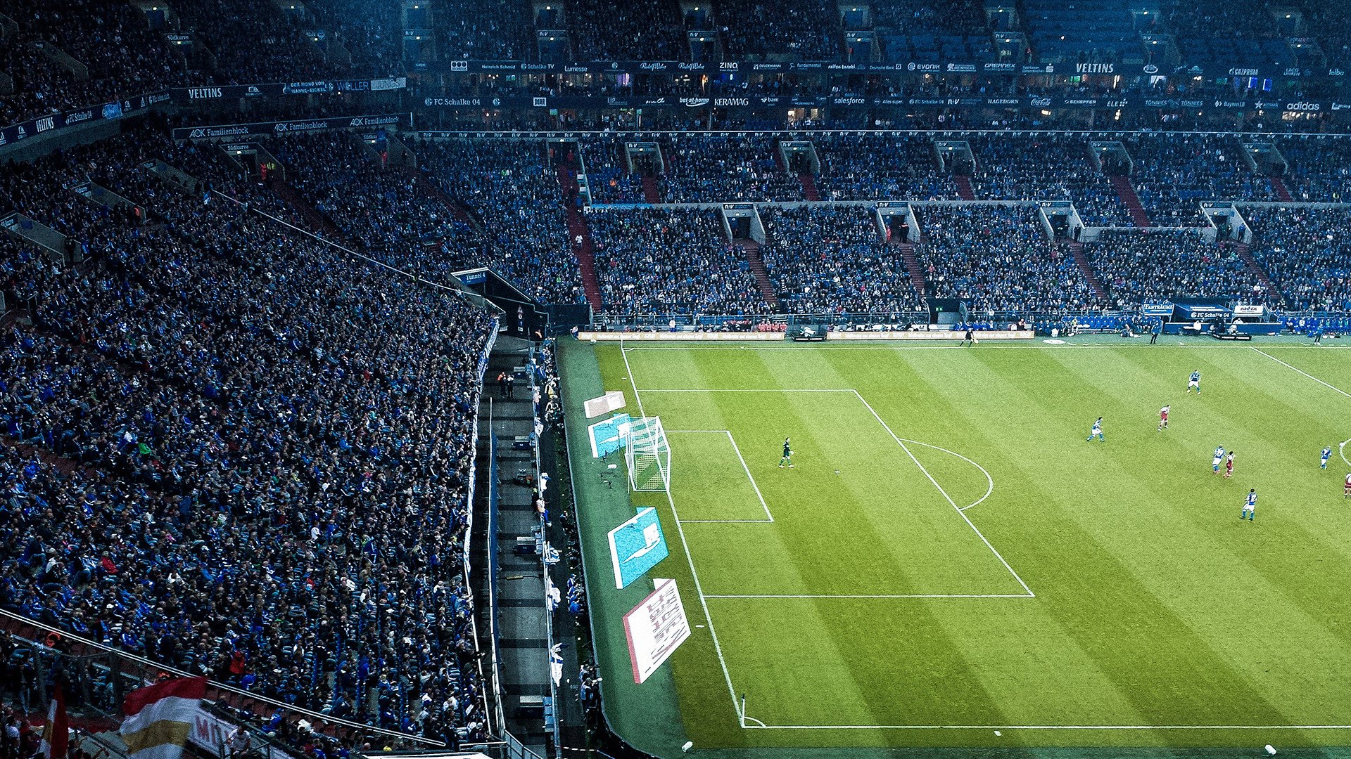 欧冠十六强抽签:巴黎将与阿贾克斯比拼火力 姆巴佩PK荷兰双子星